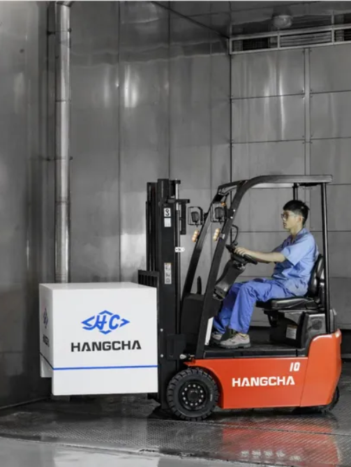 Hangcha-Cpds06-Xj2-I-600kg-3-Wheel-Lithium-Electric-Counterbalance-Forklift-for-Narrow-Warehouse