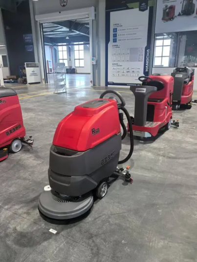 Hangcha-R60-Walk-Behind-Floor-Scrubber-Lithium-Battery-CE-Approved-Zero-Emission-for-Turkey-EU-Factory-Logistics-Warehouse (1)